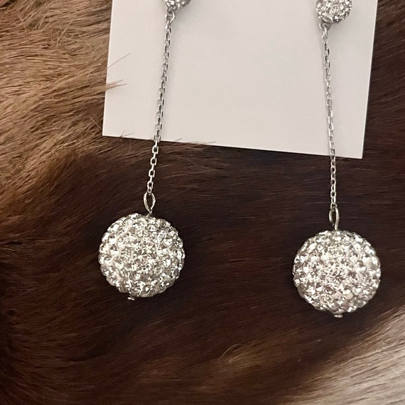 🏷️ kate spade ♠️• razzle dazzle linear dangling silver rhinestone earrings - Picture 8 of 16